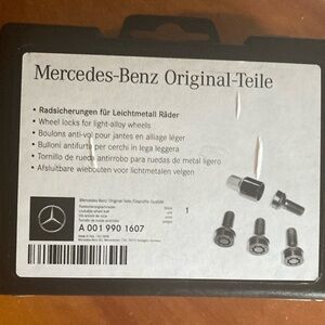 COPY - Mercedes Benz Wheel Lock set 5 A001 990 1607